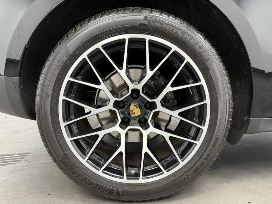 2018 Porsche Macan AWD, available for sale in Elizabeth, New Jersey | M Auto Group. Elizabeth, New Jersey 2018 Porsche Macan AWD, available for sale in Elizabeth, New Jersey | M Auto Group. Elizabeth, New Jersey