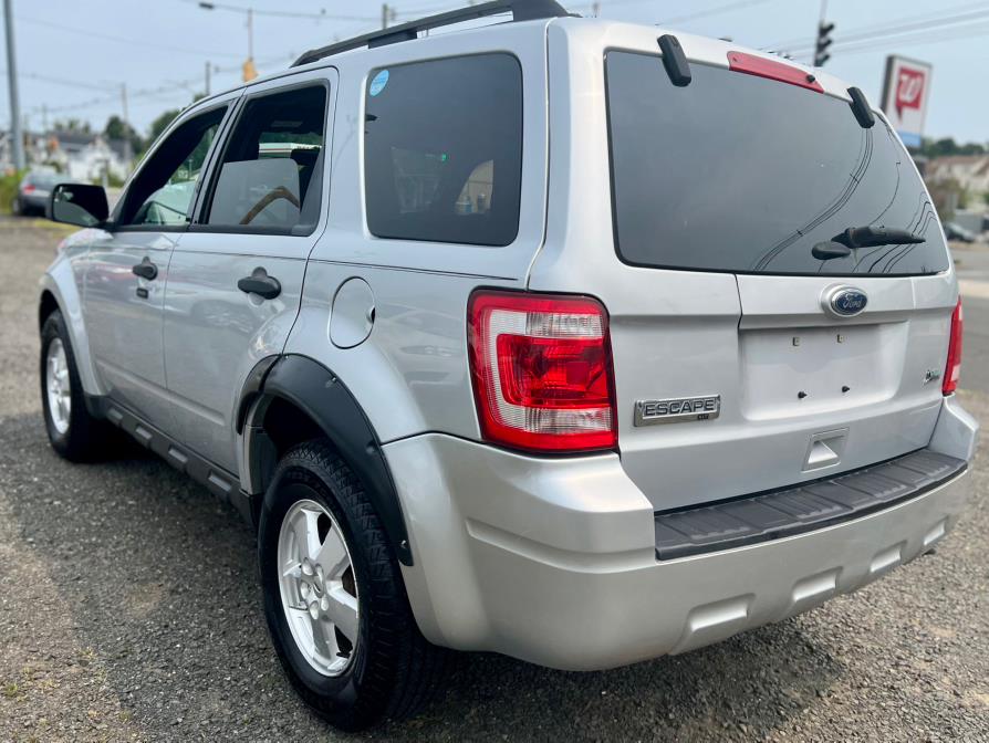 2012 Ford Escape 4WD 4dr XLT, available for sale in Wallingford, Connecticut | Wallingford Auto Center LLC. Wallingford, Connecticut 2012 Ford Escape 4WD 4dr XLT, available for sale in Wallingford, Connecticut | Wallingford Auto Center LLC. Wallingford, Connecticut