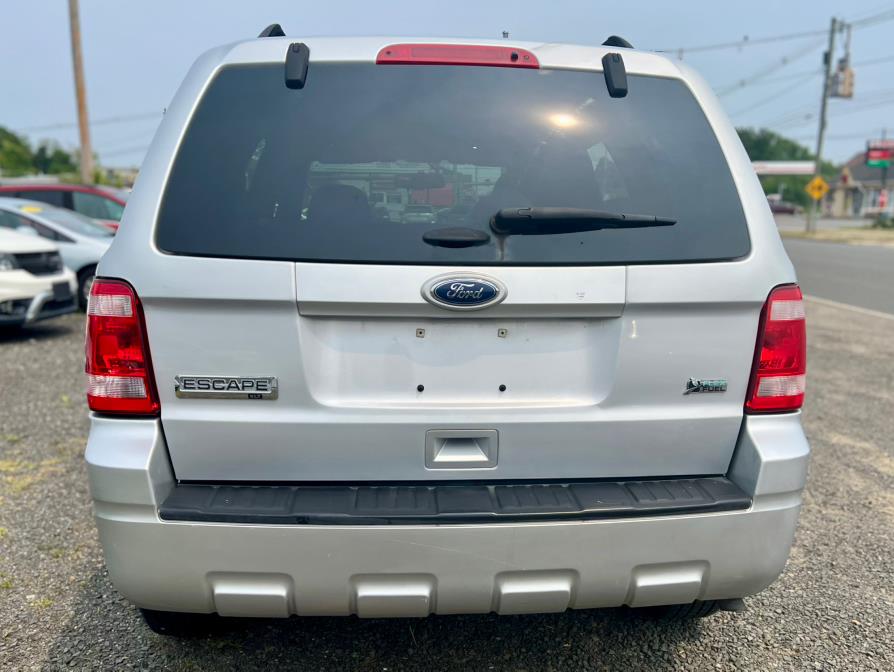 2012 Ford Escape 4WD 4dr XLT, available for sale in Wallingford, Connecticut | Wallingford Auto Center LLC. Wallingford, Connecticut 2012 Ford Escape 4WD 4dr XLT, available for sale in Wallingford, Connecticut | Wallingford Auto Center LLC. Wallingford, Connecticut