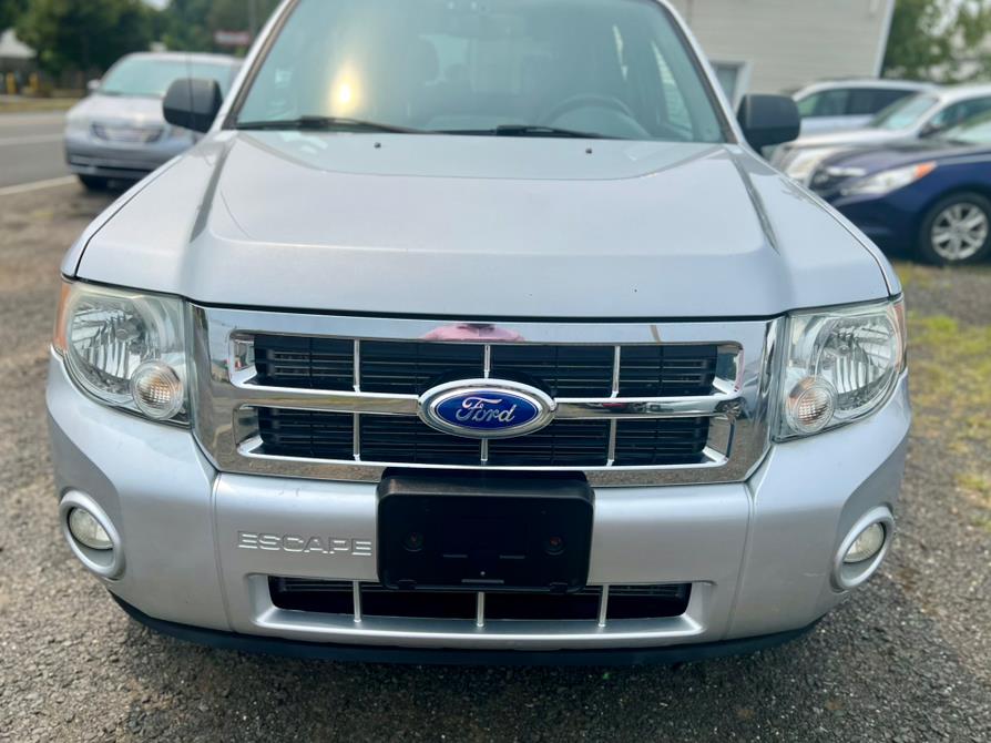2012 Ford Escape 4WD 4dr XLT, available for sale in Wallingford, Connecticut | Wallingford Auto Center LLC. Wallingford, Connecticut 2012 Ford Escape 4WD 4dr XLT, available for sale in Wallingford, Connecticut | Wallingford Auto Center LLC. Wallingford, Connecticut
