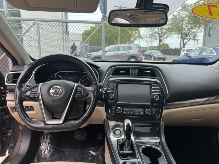 2017 Nissan Maxima Platinum 3.5L, available for sale in New Haven, Connecticut | Unique Auto Sales LLC. New Haven, Connecticut 2017 Nissan Maxima Platinum 3.5L, available for sale in New Haven, Connecticut | Unique Auto Sales LLC. New Haven, Connecticut