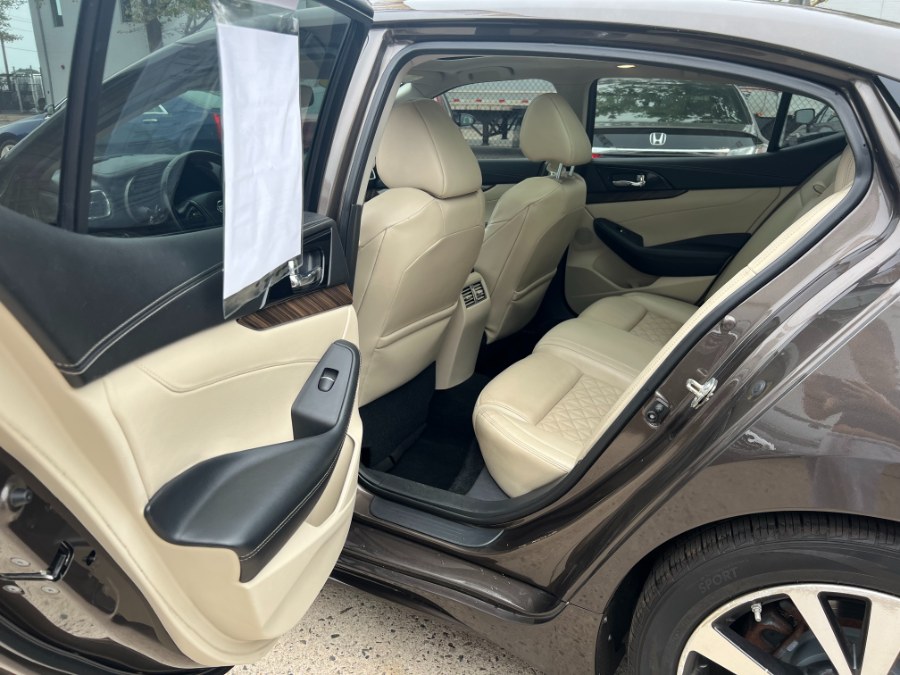 2017 Nissan Maxima Platinum 3.5L, available for sale in New Haven, Connecticut | Unique Auto Sales LLC. New Haven, Connecticut 2017 Nissan Maxima Platinum 3.5L, available for sale in New Haven, Connecticut | Unique Auto Sales LLC. New Haven, Connecticut