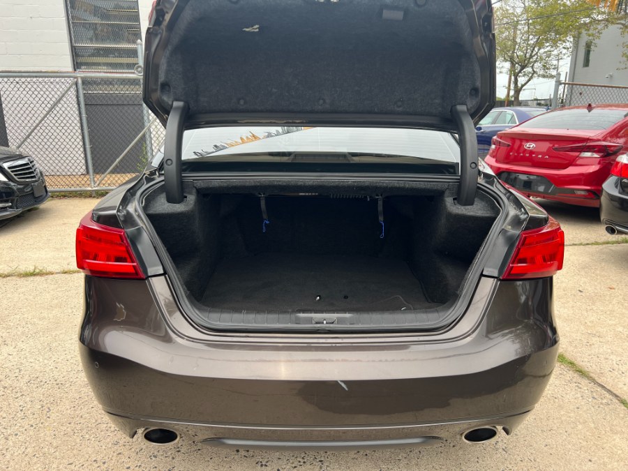 2017 Nissan Maxima Platinum 3.5L, available for sale in New Haven, Connecticut | Unique Auto Sales LLC. New Haven, Connecticut 2017 Nissan Maxima Platinum 3.5L, available for sale in New Haven, Connecticut | Unique Auto Sales LLC. New Haven, Connecticut