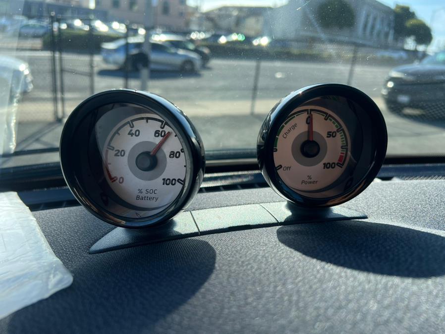 2014 Smart fortwo electric drive Passion Coupe, available for sale in Daly City, California | Green Light Auto Wholesale. Daly City, California 2014 Smart fortwo electric drive Passion Coupe, available for sale in Daly City, California | Green Light Auto Wholesale. Daly City, California