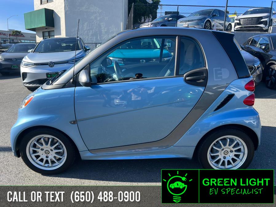 2014 Smart fortwo electric drive Passion Coupe, available for sale in Daly City, California | Green Light Auto Wholesale. Daly City, California 2014 Smart fortwo electric drive Passion Coupe, available for sale in Daly City, California | Green Light Auto Wholesale. Daly City, California