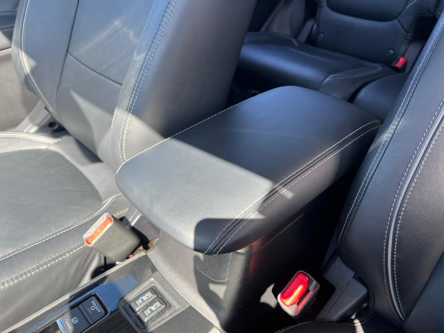 2018 Mitsubishi Outlander PHEV GT S-AWC, available for sale in Daly City, California | Green Light Auto Wholesale. Daly City, California 2018 Mitsubishi Outlander PHEV GT S-AWC, available for sale in Daly City, California | Green Light Auto Wholesale. Daly City, California