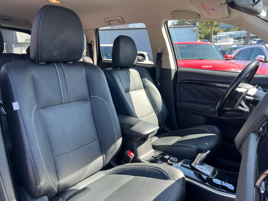 2018 Mitsubishi Outlander PHEV GT S-AWC, available for sale in Daly City, California | Green Light Auto Wholesale. Daly City, California 2018 Mitsubishi Outlander PHEV GT S-AWC, available for sale in Daly City, California | Green Light Auto Wholesale. Daly City, California