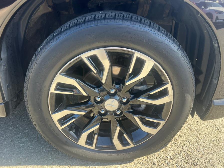 2018 Mitsubishi Outlander PHEV GT S-AWC, available for sale in Daly City, California | Green Light Auto Wholesale. Daly City, California 2018 Mitsubishi Outlander PHEV GT S-AWC, available for sale in Daly City, California | Green Light Auto Wholesale. Daly City, California