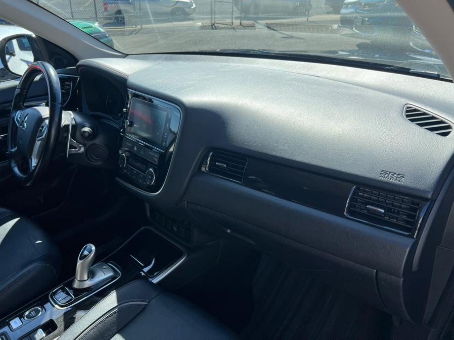 2018 Mitsubishi Outlander PHEV GT S-AWC, available for sale in Daly City, California | Green Light Auto Wholesale. Daly City, California 2018 Mitsubishi Outlander PHEV GT S-AWC, available for sale in Daly City, California | Green Light Auto Wholesale. Daly City, California