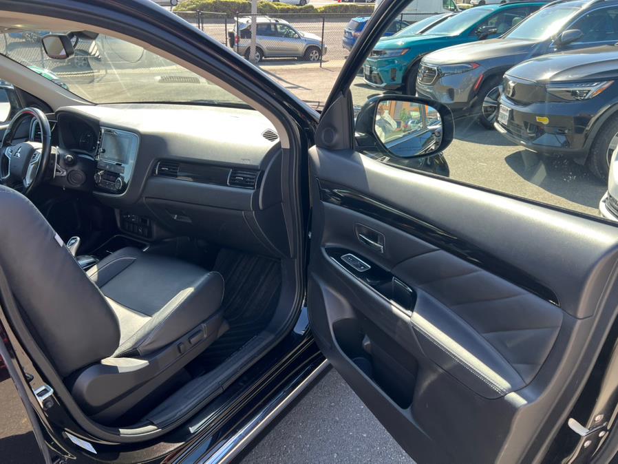 2018 Mitsubishi Outlander PHEV GT S-AWC, available for sale in Daly City, California | Green Light Auto Wholesale. Daly City, California 2018 Mitsubishi Outlander PHEV GT S-AWC, available for sale in Daly City, California | Green Light Auto Wholesale. Daly City, California