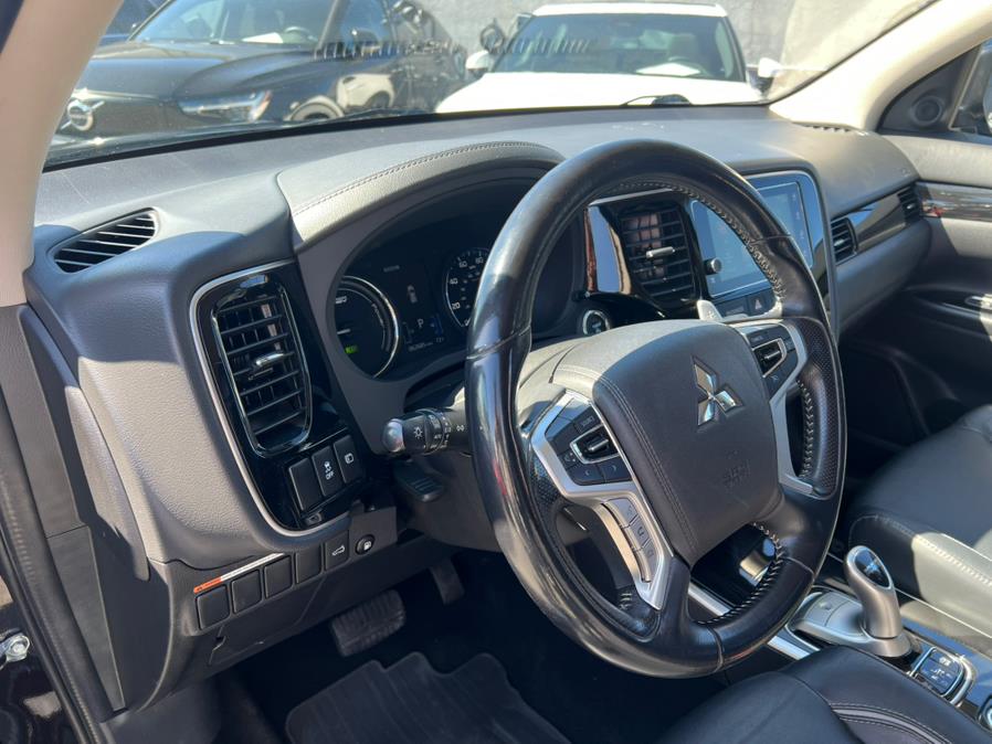 2018 Mitsubishi Outlander PHEV GT S-AWC, available for sale in Daly City, California | Green Light Auto Wholesale. Daly City, California 2018 Mitsubishi Outlander PHEV GT S-AWC, available for sale in Daly City, California | Green Light Auto Wholesale. Daly City, California