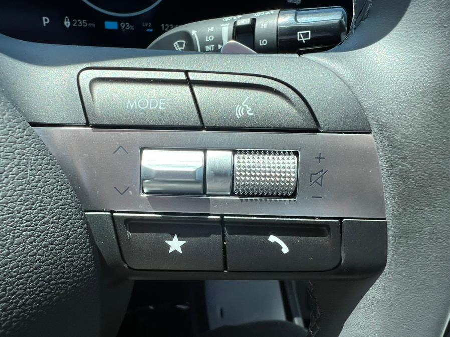 2024 Hyundai Kona Electric SEL, available for sale in Daly City, California | Green Light Auto Wholesale. Daly City, California 2024 Hyundai Kona Electric SEL, available for sale in Daly City, California | Green Light Auto Wholesale. Daly City, California