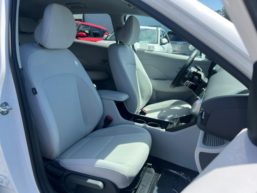 2024 Hyundai Kona Electric SEL, available for sale in Daly City, California | Green Light Auto Wholesale. Daly City, California 2024 Hyundai Kona Electric SEL, available for sale in Daly City, California | Green Light Auto Wholesale. Daly City, California