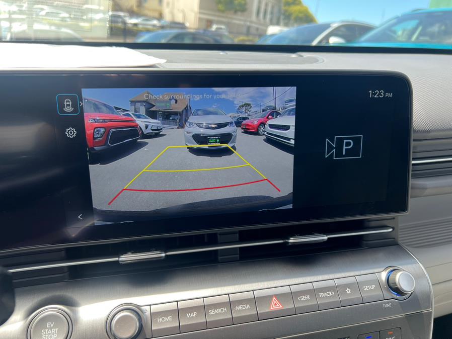 2024 Hyundai Kona Electric SEL, available for sale in Daly City, California | Green Light Auto Wholesale. Daly City, California 2024 Hyundai Kona Electric SEL, available for sale in Daly City, California | Green Light Auto Wholesale. Daly City, California