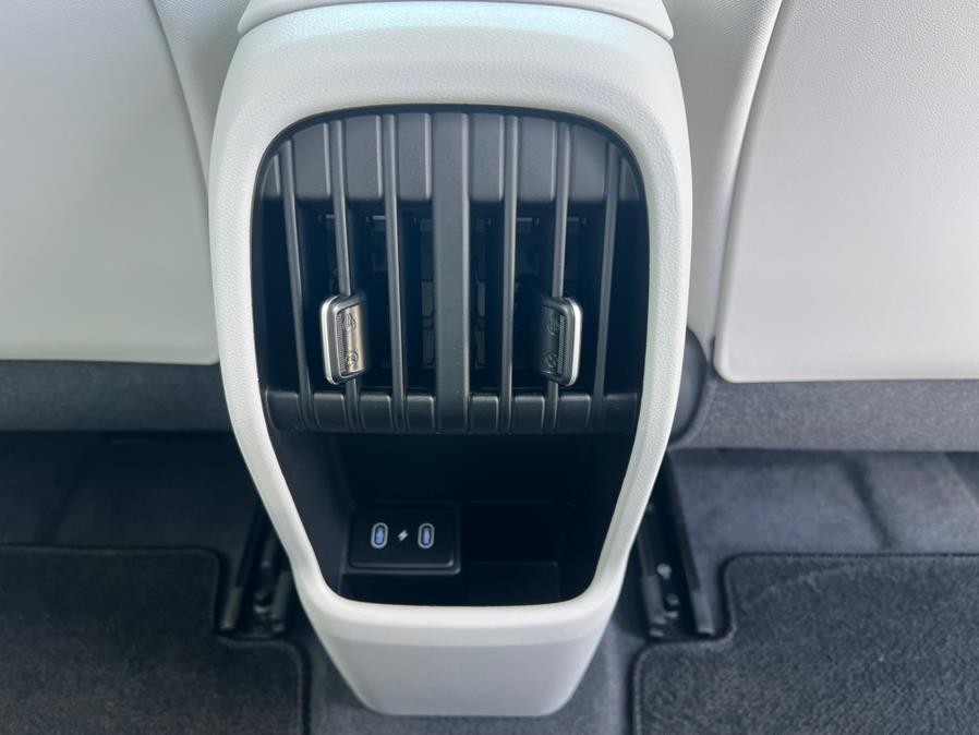 2024 Hyundai Kona Electric SEL, available for sale in Daly City, California | Green Light Auto Wholesale. Daly City, California 2024 Hyundai Kona Electric SEL, available for sale in Daly City, California | Green Light Auto Wholesale. Daly City, California