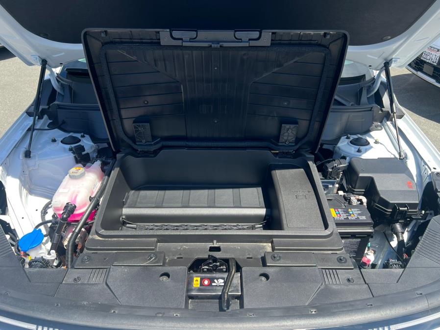 2024 Hyundai Kona Electric SEL, available for sale in Daly City, California | Green Light Auto Wholesale. Daly City, California 2024 Hyundai Kona Electric SEL, available for sale in Daly City, California | Green Light Auto Wholesale. Daly City, California