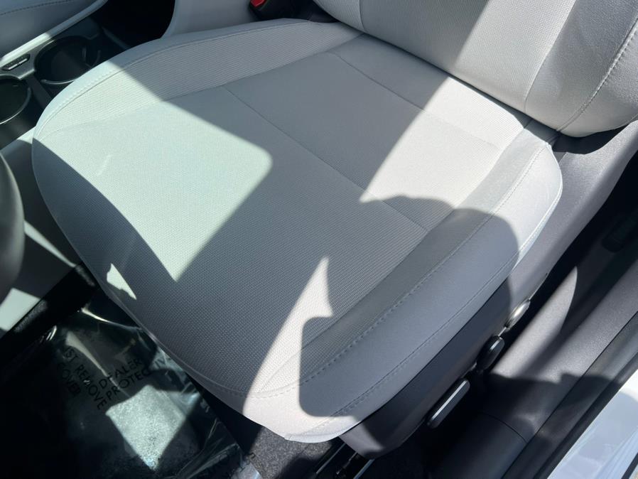 2024 Hyundai Kona Electric SEL, available for sale in Daly City, California | Green Light Auto Wholesale. Daly City, California 2024 Hyundai Kona Electric SEL, available for sale in Daly City, California | Green Light Auto Wholesale. Daly City, California
