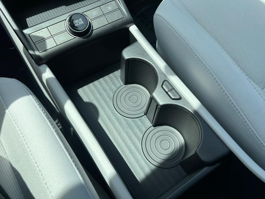 2024 Hyundai Kona Electric SEL, available for sale in Daly City, California | Green Light Auto Wholesale. Daly City, California 2024 Hyundai Kona Electric SEL, available for sale in Daly City, California | Green Light Auto Wholesale. Daly City, California