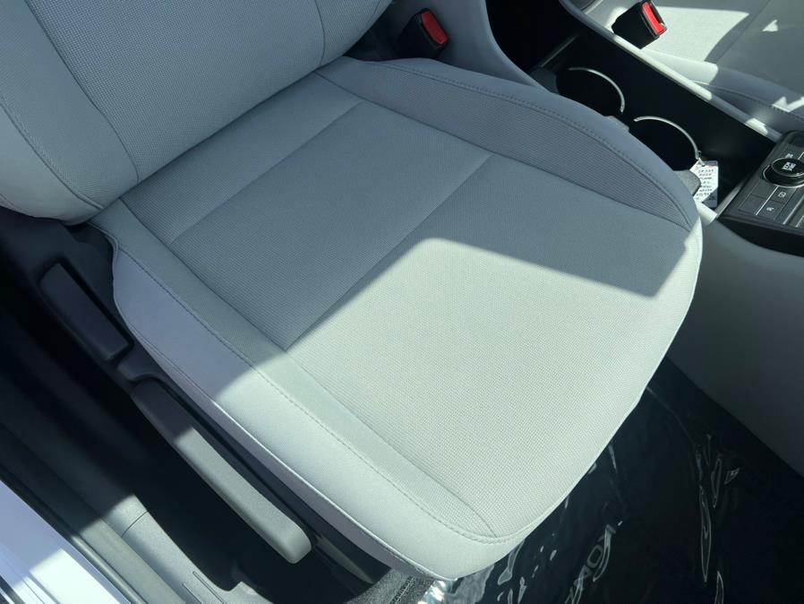 2024 Hyundai Kona Electric SEL, available for sale in Daly City, California | Green Light Auto Wholesale. Daly City, California 2024 Hyundai Kona Electric SEL, available for sale in Daly City, California | Green Light Auto Wholesale. Daly City, California