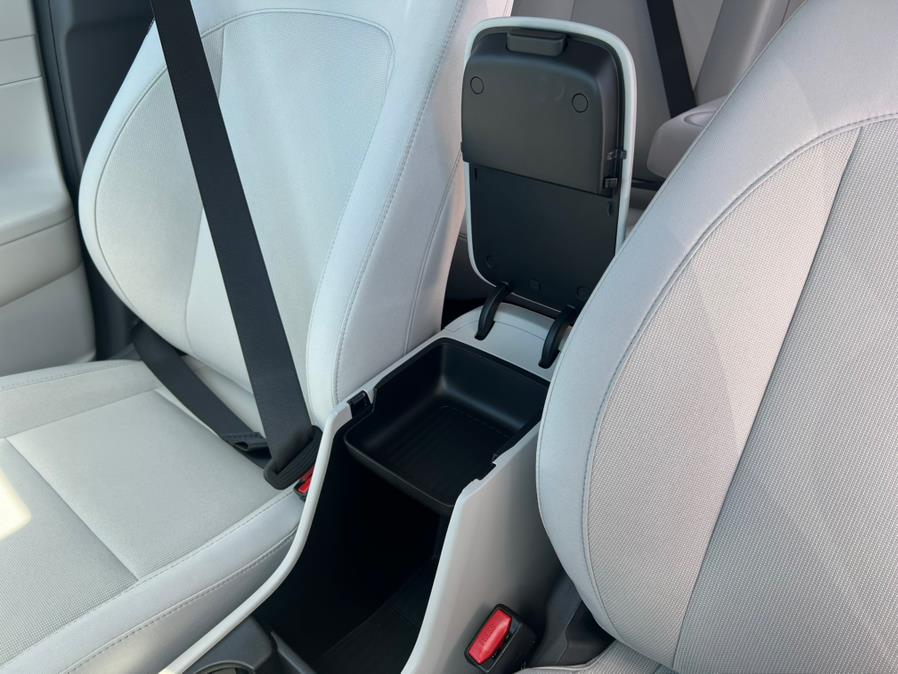 2024 Hyundai Kona Electric SEL, available for sale in Daly City, California | Green Light Auto Wholesale. Daly City, California 2024 Hyundai Kona Electric SEL, available for sale in Daly City, California | Green Light Auto Wholesale. Daly City, California