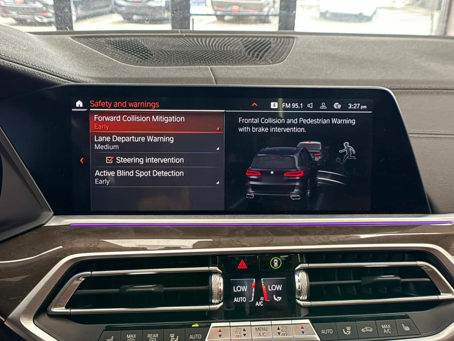 2022 BMW X5 xDrive40i Sports Activity Vehicle, available for sale in Massapequa Park, New York | Power Motors East. Massapequa Park, New York 2022 BMW X5 xDrive40i Sports Activity Vehicle, available for sale in Massapequa Park, New York | Power Motors East. Massapequa Park, New York