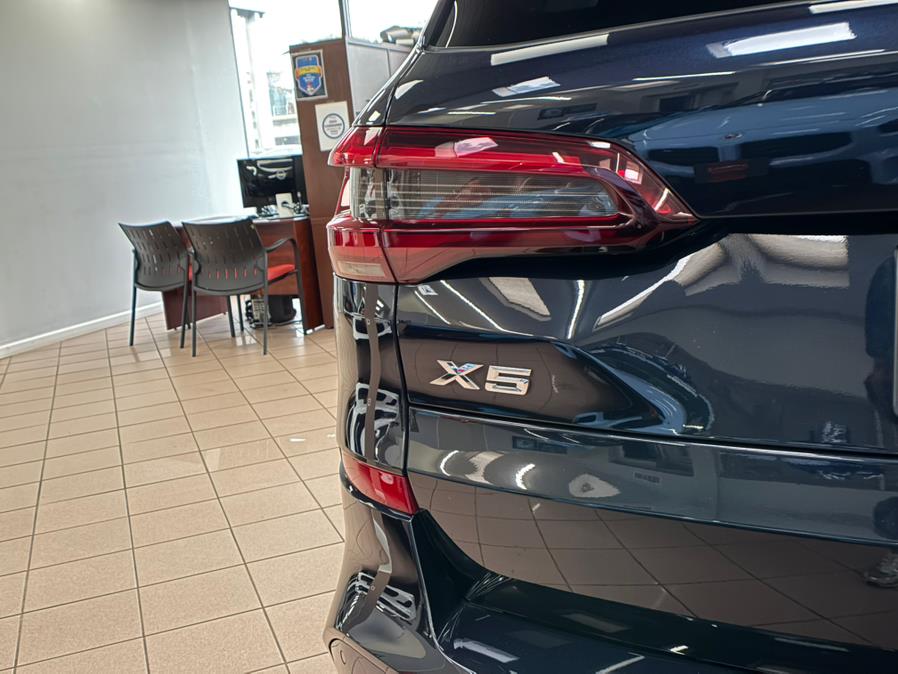 2022 BMW X5 xDrive40i Sports Activity Vehicle, available for sale in Massapequa Park, New York | Power Motors East. Massapequa Park, New York 2022 BMW X5 xDrive40i Sports Activity Vehicle, available for sale in Massapequa Park, New York | Power Motors East. Massapequa Park, New York