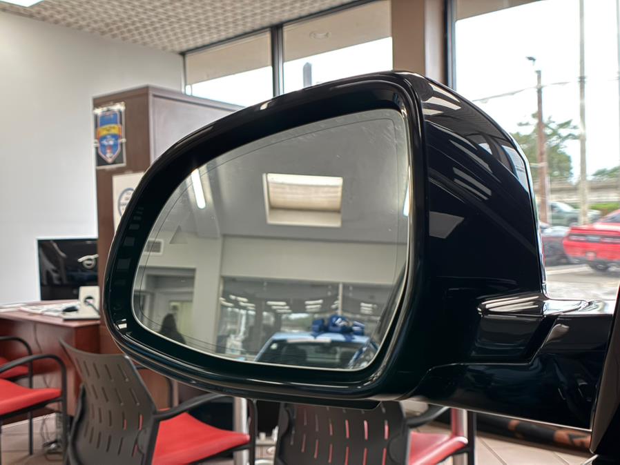 2022 BMW X5 xDrive40i Sports Activity Vehicle, available for sale in Massapequa Park, New York | Power Motors East. Massapequa Park, New York 2022 BMW X5 xDrive40i Sports Activity Vehicle, available for sale in Massapequa Park, New York | Power Motors East. Massapequa Park, New York
