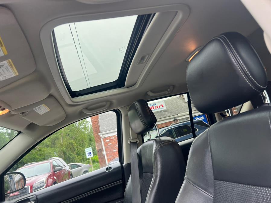 2016 Jeep Compass 4WD 4dr Latitude, available for sale in Swansea, Massachusetts | Gas On The Run. Swansea, Massachusetts 2016 Jeep Compass 4WD 4dr Latitude, available for sale in Swansea, Massachusetts | Gas On The Run. Swansea, Massachusetts