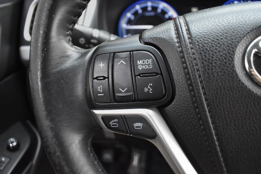 2014 Toyota Highlander AWD 4dr V6 XLE (Natl), available for sale in Little Ferry , New Jersey | Milan Motors. Little Ferry , New Jersey 2014 Toyota Highlander AWD 4dr V6 XLE (Natl), available for sale in Little Ferry , New Jersey | Milan Motors. Little Ferry , New Jersey