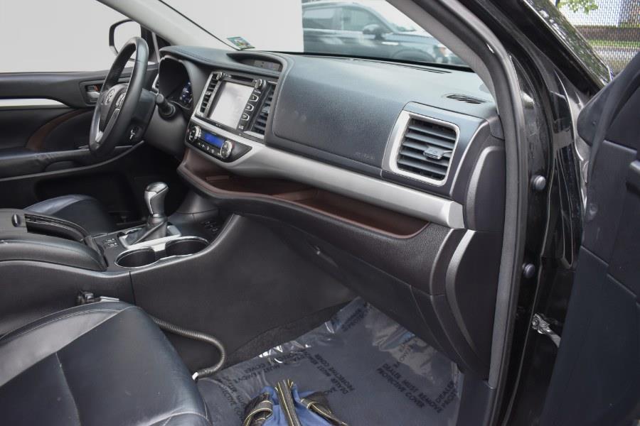 2014 Toyota Highlander AWD 4dr V6 XLE (Natl), available for sale in Little Ferry , New Jersey | Milan Motors. Little Ferry , New Jersey 2014 Toyota Highlander AWD 4dr V6 XLE (Natl), available for sale in Little Ferry , New Jersey | Milan Motors. Little Ferry , New Jersey