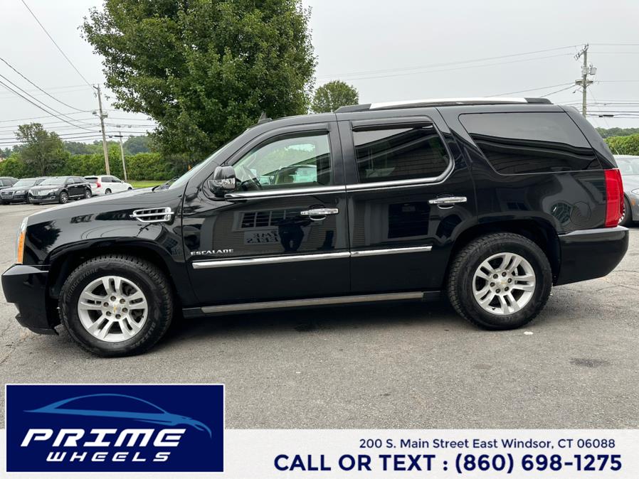 2014 Cadillac Escalade AWD 4dr Platinum, available for sale in East Windsor, Connecticut | Prime Wheels. East Windsor, Connecticut 2014 Cadillac Escalade AWD 4dr Platinum, available for sale in East Windsor, Connecticut | Prime Wheels. East Windsor, Connecticut