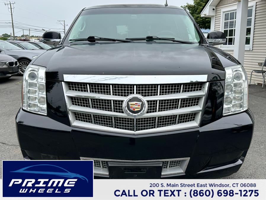 2014 Cadillac Escalade AWD 4dr Platinum, available for sale in East Windsor, Connecticut | Prime Wheels. East Windsor, Connecticut 2014 Cadillac Escalade AWD 4dr Platinum, available for sale in East Windsor, Connecticut | Prime Wheels. East Windsor, Connecticut
