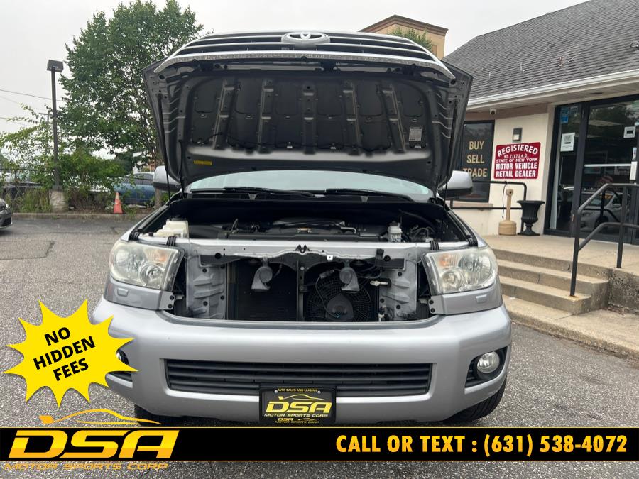 2014 Toyota Sequoia 4WD 5.7L SR5 (Natl), available for sale in Commack, New York | DSA Motor Sports Corp. Commack, New York 2014 Toyota Sequoia 4WD 5.7L SR5 (Natl), available for sale in Commack, New York | DSA Motor Sports Corp. Commack, New York