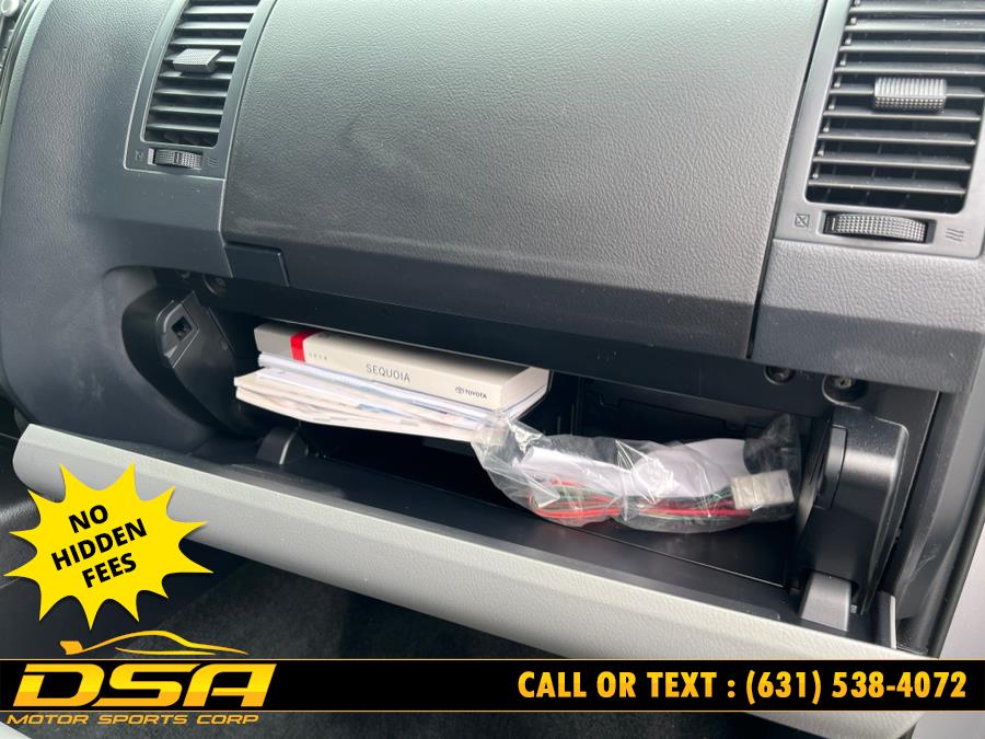 2014 Toyota Sequoia 4WD 5.7L SR5 (Natl), available for sale in Commack, New York | DSA Motor Sports Corp. Commack, New York 2014 Toyota Sequoia 4WD 5.7L SR5 (Natl), available for sale in Commack, New York | DSA Motor Sports Corp. Commack, New York