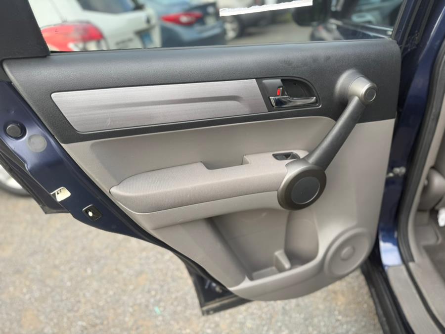 2011 Honda CR-V 4WD 5dr SE, available for sale in East Windsor, Connecticut | STS Automotive. East Windsor, Connecticut 2011 Honda CR-V 4WD 5dr SE, available for sale in East Windsor, Connecticut | STS Automotive. East Windsor, Connecticut