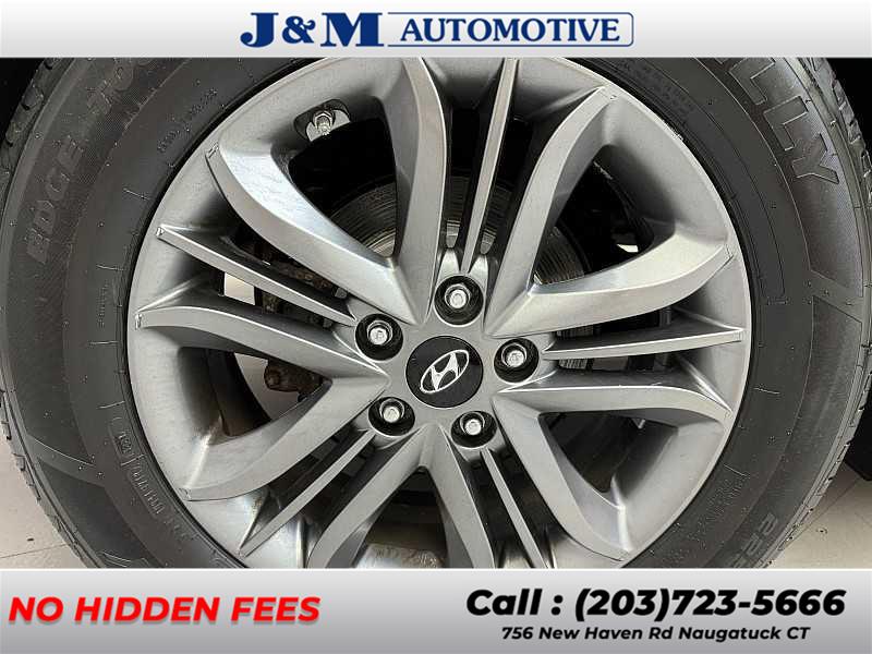 2015 Hyundai Tucson SE, available for sale in Naugatuck, Connecticut | J&M Automotive Sls&Svc LLC. Naugatuck, Connecticut 2015 Hyundai Tucson SE, available for sale in Naugatuck, Connecticut | J&M Automotive Sls&Svc LLC. Naugatuck, Connecticut