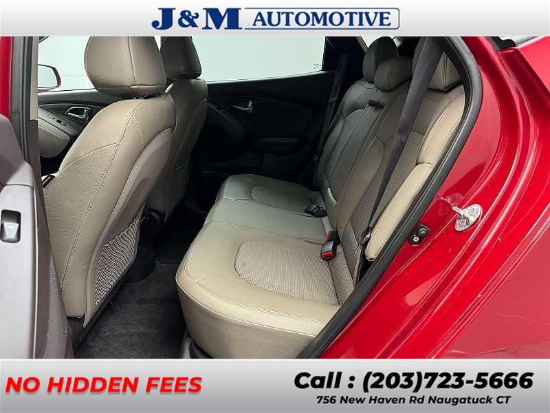 2015 Hyundai Tucson SE, available for sale in Naugatuck, Connecticut | J&M Automotive Sls&Svc LLC. Naugatuck, Connecticut 2015 Hyundai Tucson SE, available for sale in Naugatuck, Connecticut | J&M Automotive Sls&Svc LLC. Naugatuck, Connecticut