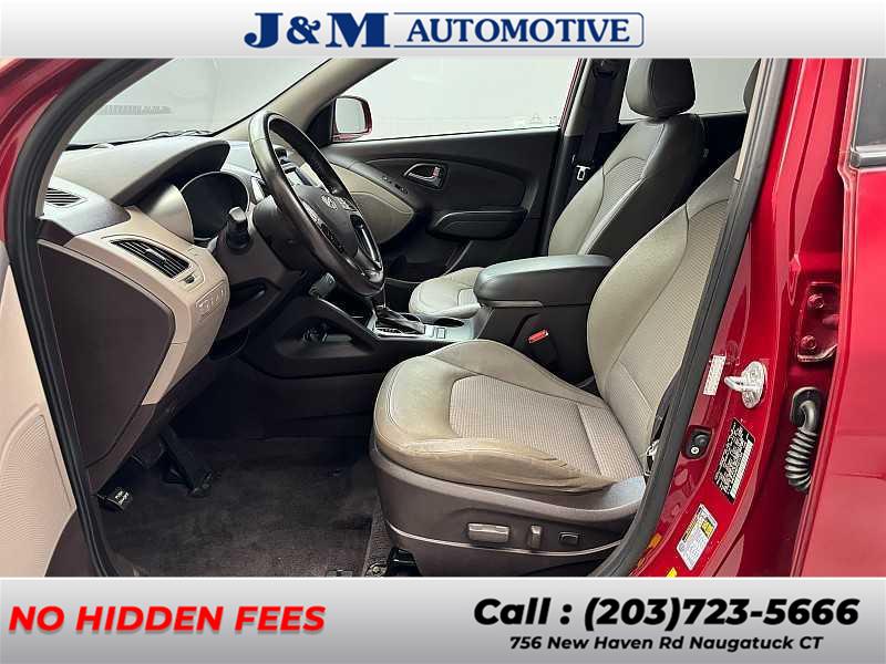 2015 Hyundai Tucson SE, available for sale in Naugatuck, Connecticut | J&M Automotive Sls&Svc LLC. Naugatuck, Connecticut 2015 Hyundai Tucson SE, available for sale in Naugatuck, Connecticut | J&M Automotive Sls&Svc LLC. Naugatuck, Connecticut