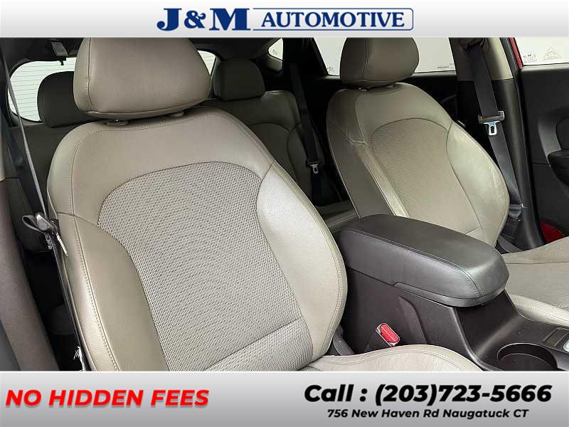 2015 Hyundai Tucson SE, available for sale in Naugatuck, Connecticut | J&M Automotive Sls&Svc LLC. Naugatuck, Connecticut 2015 Hyundai Tucson SE, available for sale in Naugatuck, Connecticut | J&M Automotive Sls&Svc LLC. Naugatuck, Connecticut