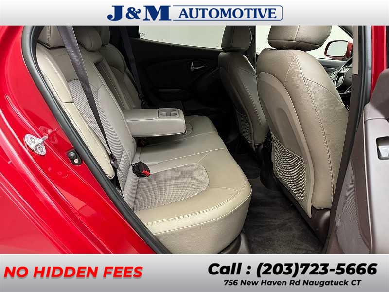 2015 Hyundai Tucson SE, available for sale in Naugatuck, Connecticut | J&M Automotive Sls&Svc LLC. Naugatuck, Connecticut 2015 Hyundai Tucson SE, available for sale in Naugatuck, Connecticut | J&M Automotive Sls&Svc LLC. Naugatuck, Connecticut