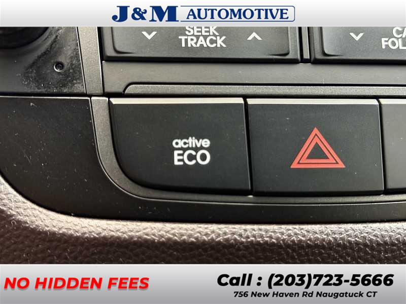 2015 Hyundai Tucson SE, available for sale in Naugatuck, Connecticut | J&M Automotive Sls&Svc LLC. Naugatuck, Connecticut 2015 Hyundai Tucson SE, available for sale in Naugatuck, Connecticut | J&M Automotive Sls&Svc LLC. Naugatuck, Connecticut