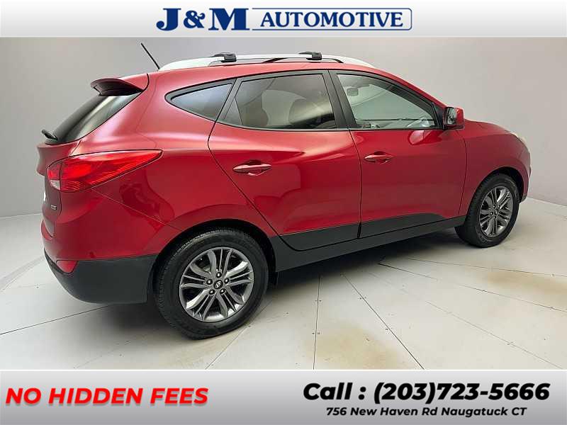 2015 Hyundai Tucson SE, available for sale in Naugatuck, Connecticut | J&M Automotive Sls&Svc LLC. Naugatuck, Connecticut 2015 Hyundai Tucson SE, available for sale in Naugatuck, Connecticut | J&M Automotive Sls&Svc LLC. Naugatuck, Connecticut