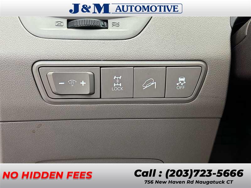 2015 Hyundai Tucson SE, available for sale in Naugatuck, Connecticut | J&M Automotive Sls&Svc LLC. Naugatuck, Connecticut 2015 Hyundai Tucson SE, available for sale in Naugatuck, Connecticut | J&M Automotive Sls&Svc LLC. Naugatuck, Connecticut