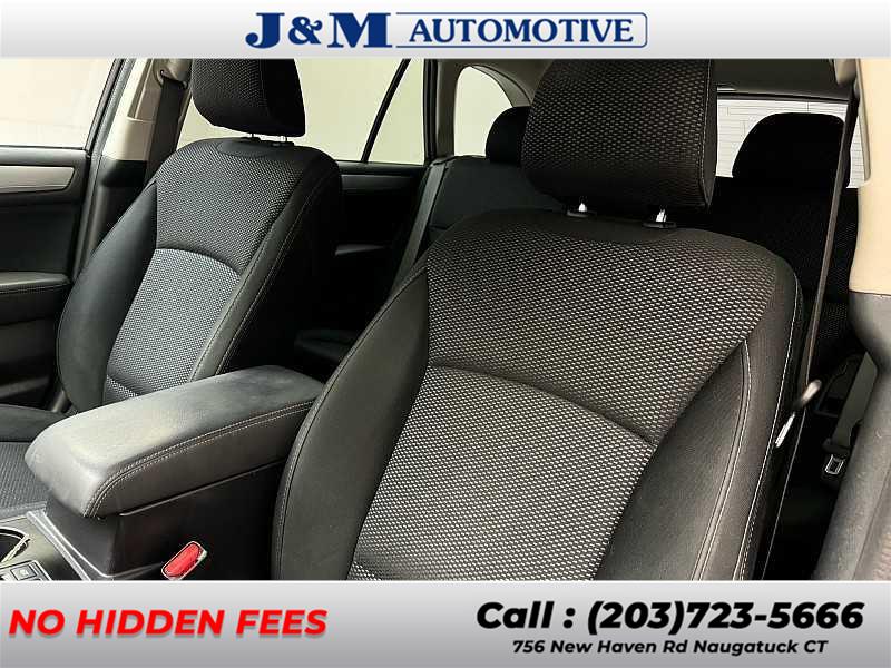2016 Subaru Outback 2.5i Premium, available for sale in Naugatuck, Connecticut | J&M Automotive Sls&Svc LLC. Naugatuck, Connecticut 2016 Subaru Outback 2.5i Premium, available for sale in Naugatuck, Connecticut | J&M Automotive Sls&Svc LLC. Naugatuck, Connecticut