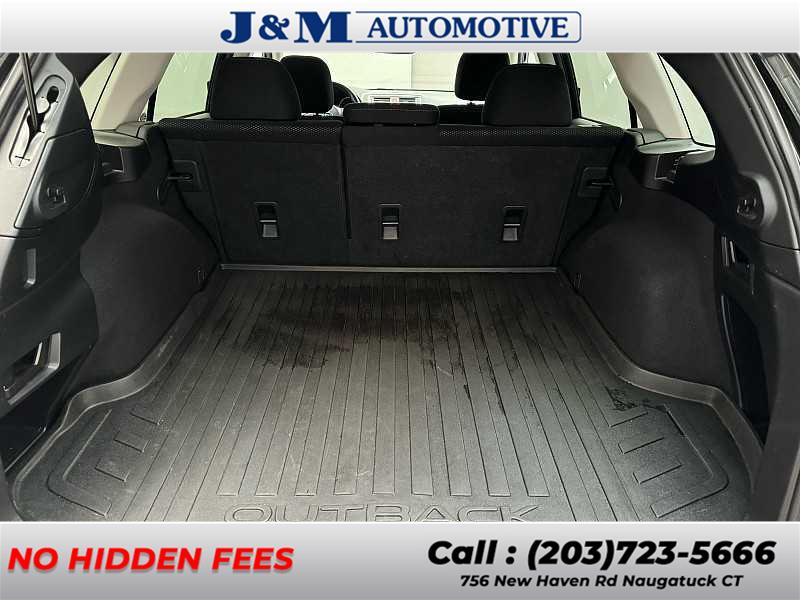 2016 Subaru Outback 2.5i Premium, available for sale in Naugatuck, Connecticut | J&M Automotive Sls&Svc LLC. Naugatuck, Connecticut 2016 Subaru Outback 2.5i Premium, available for sale in Naugatuck, Connecticut | J&M Automotive Sls&Svc LLC. Naugatuck, Connecticut