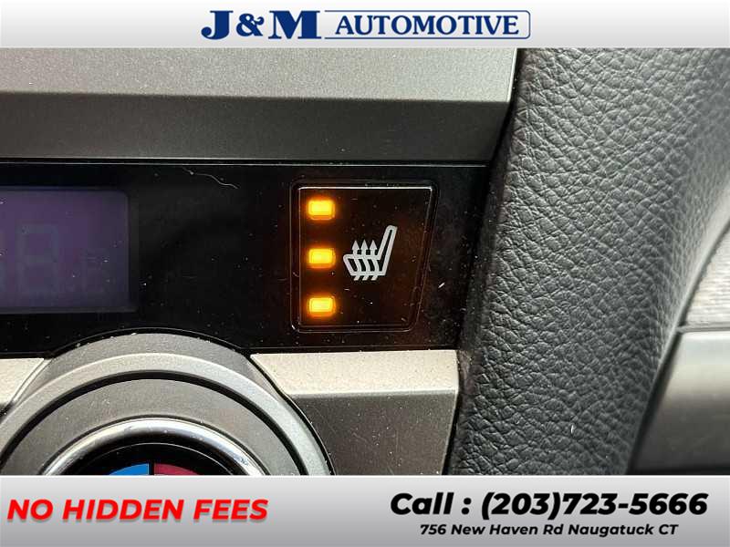 2016 Subaru Outback 2.5i Premium, available for sale in Naugatuck, Connecticut | J&M Automotive Sls&Svc LLC. Naugatuck, Connecticut 2016 Subaru Outback 2.5i Premium, available for sale in Naugatuck, Connecticut | J&M Automotive Sls&Svc LLC. Naugatuck, Connecticut