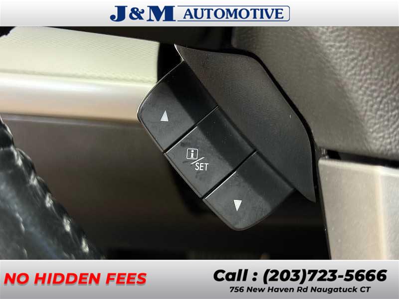 2016 Subaru Outback 2.5i Premium, available for sale in Naugatuck, Connecticut | J&M Automotive Sls&Svc LLC. Naugatuck, Connecticut 2016 Subaru Outback 2.5i Premium, available for sale in Naugatuck, Connecticut | J&M Automotive Sls&Svc LLC. Naugatuck, Connecticut