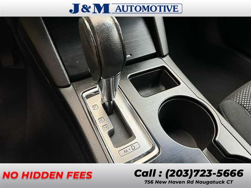 2016 Subaru Outback 2.5i Premium, available for sale in Naugatuck, Connecticut | J&M Automotive Sls&Svc LLC. Naugatuck, Connecticut 2016 Subaru Outback 2.5i Premium, available for sale in Naugatuck, Connecticut | J&M Automotive Sls&Svc LLC. Naugatuck, Connecticut