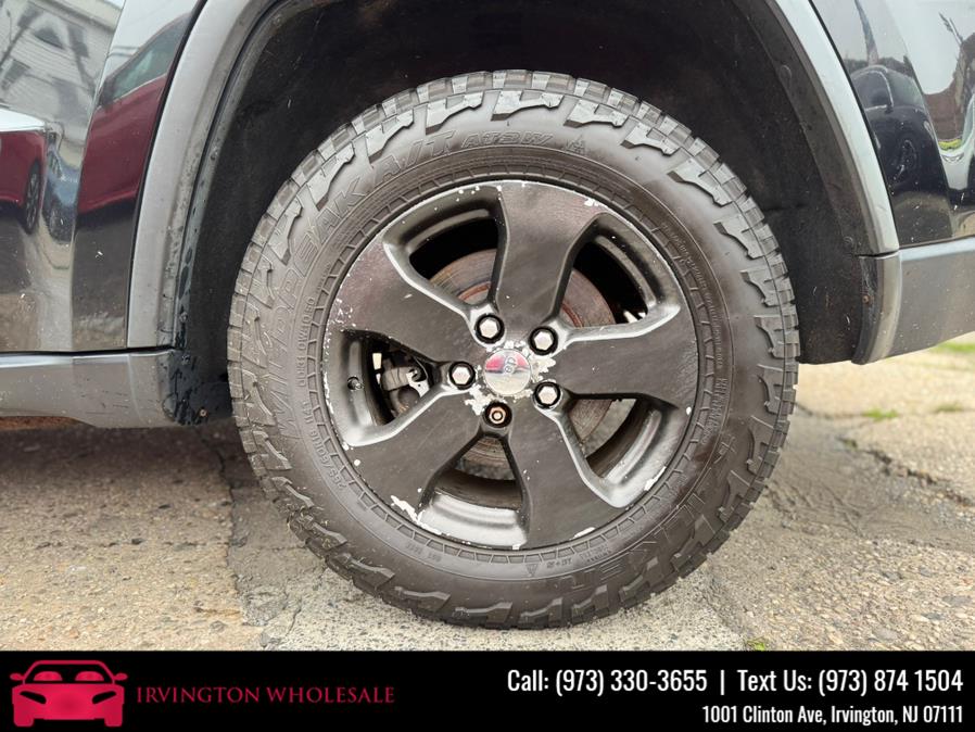 2011 Jeep Grand Cherokee 4WD 4dr Laredo, available for sale in Irvington, New Jersey | Irvington Wholesale Group. Irvington, New Jersey 2011 Jeep Grand Cherokee 4WD 4dr Laredo, available for sale in Irvington, New Jersey | Irvington Wholesale Group. Irvington, New Jersey