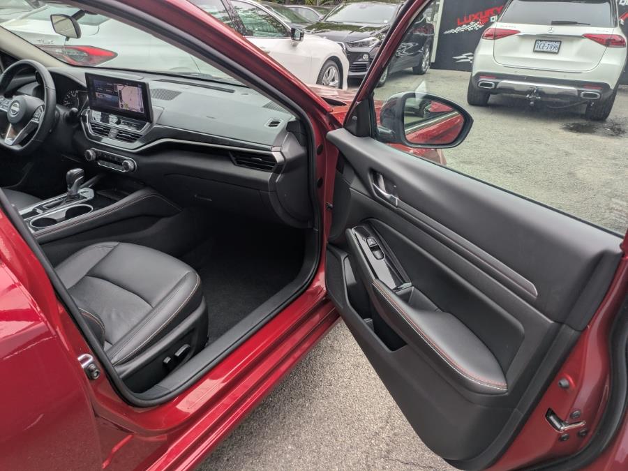 2024 Nissan Altima 2.5 SR Sedan, available for sale in Long Island City, New York | Luxury Of Queens. Long Island City, New York 2024 Nissan Altima 2.5 SR Sedan, available for sale in Long Island City, New York | Luxury Of Queens. Long Island City, New York